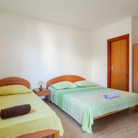 Apartment Stanici With Sea View 11 Целина Экстерьер фото